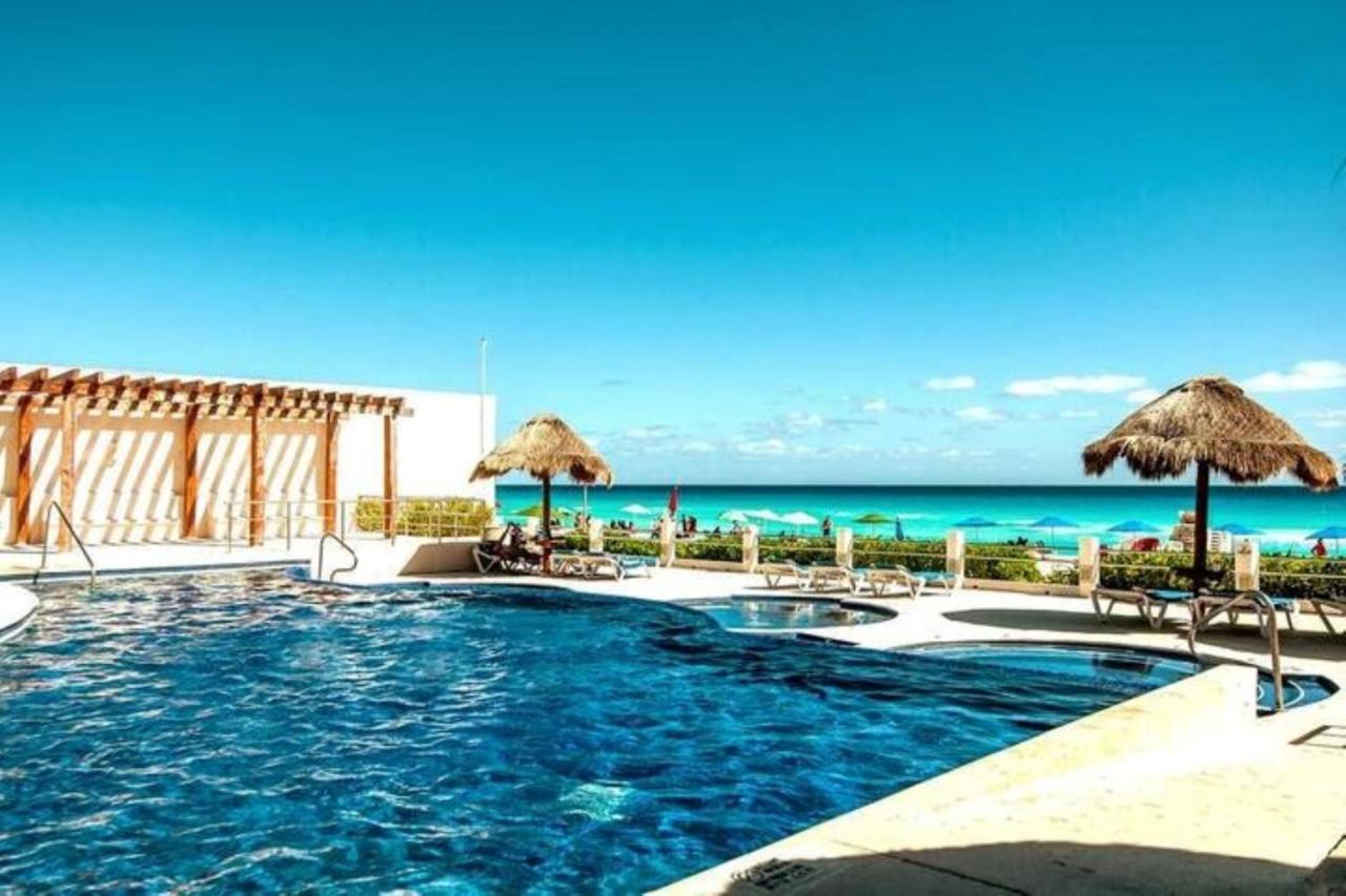 Hotelzone L17 Beach Access Cancun Bagian luar foto